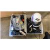 Image 1 : 2 TRAYS OF ELECTRONICS AND CHIMO MOTORCYCLE HELMET