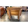 Image 3 : 4FT CUSTOM LOG BENCH, MONTANAS RESTAURANT BENCH