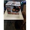 Image 2 : NINJA FOODI 6-IN-1 DUAL ZONE AIR FRYER - RETAIL $188