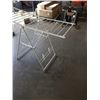 Image 5 : BRAND NEW AMAZON BASICS GULLWING WHITE DRYING RACK