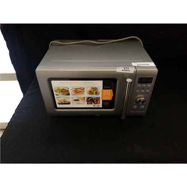 BREVILLE COMPACT WAVE SOFT CLOSE MICROWAVE TESTED AND WORKING - RETAIL $349