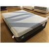 Image 1 : BRAND NEW QUEEN SIZE PREMIUM MATTRESS -  COMES IN BOX, RETAIL $999