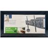 Image 1 : INSIGNIA 47"-90" FULL MOTION WALL MOUNT - RETAIL $199