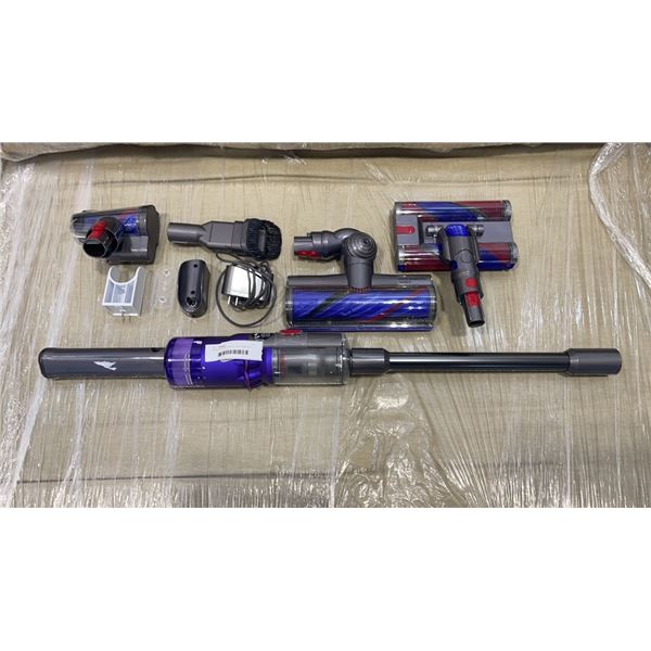 AS NEW DYSON OMNI-GLIDE CORDLESS VACUUM W/ CHARGER AND ACCESSORIES - TESTED WOKRING - RETAIL $549