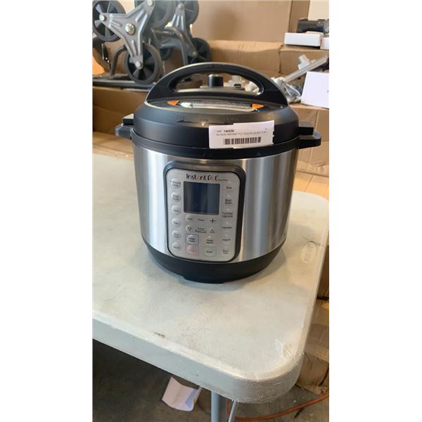 AS NEW INSTANT POT DUO PLUS 6QT 9 IN 1 PRESSURE COOKER TESTED AND WORKING - RETAIL $199