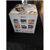 Image 2 : ULTIMA COSA PRESTO LUXE 5L AIR FRYER TESTED AND WORKING - RETAIL $229