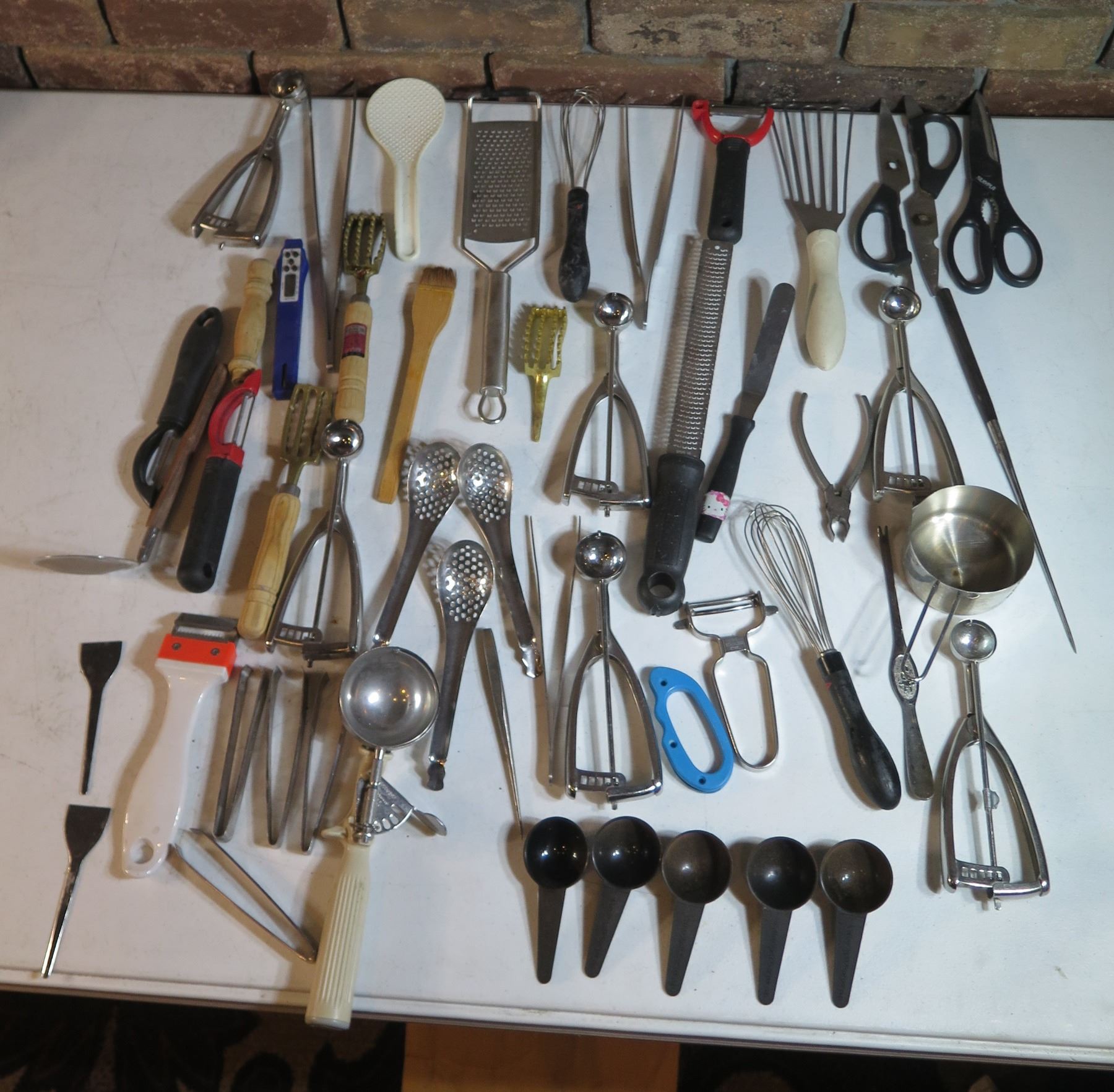 Multiple Utensils: Whisks, Spatulas, Scissors, Scoops, etc