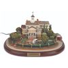 Image 1 : An Olszewski Haunted Mansion Model.