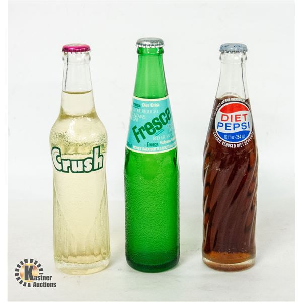 VINTAGE BOTTLED SODA PEPSI, CRUSH & FRESCA 10 OZ