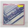Image 1 : THE BEATLES "1962-1966"- 2 RECORD ALBUM SET- 197