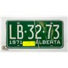 Image 1 : VINTAGE 1971 ALBERTA LICENSE PLATES- SET OF 2