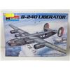 Image 1 : MONOGRAM B-24D "LIBERATOR" 1/48 MODEL KIT