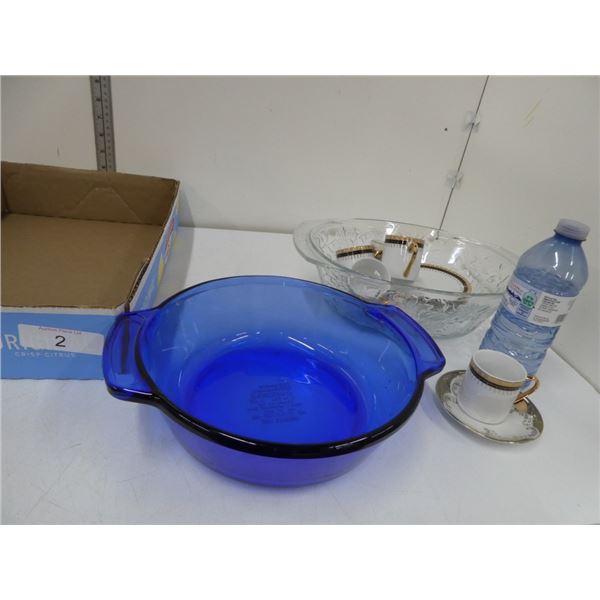 Blue Anchor Ovenware casserole dish, Set of