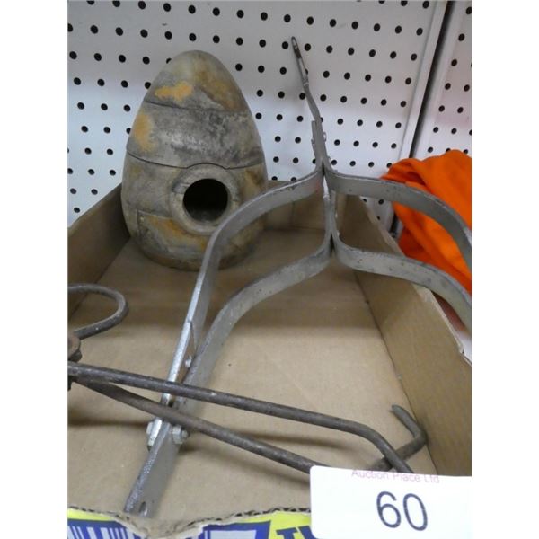 Birdhouse, trap, etc.