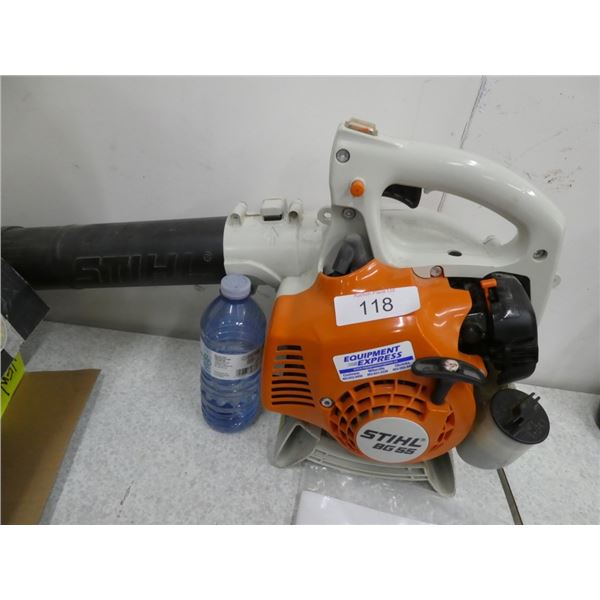 Stihl BG5 gas powered leaf blower