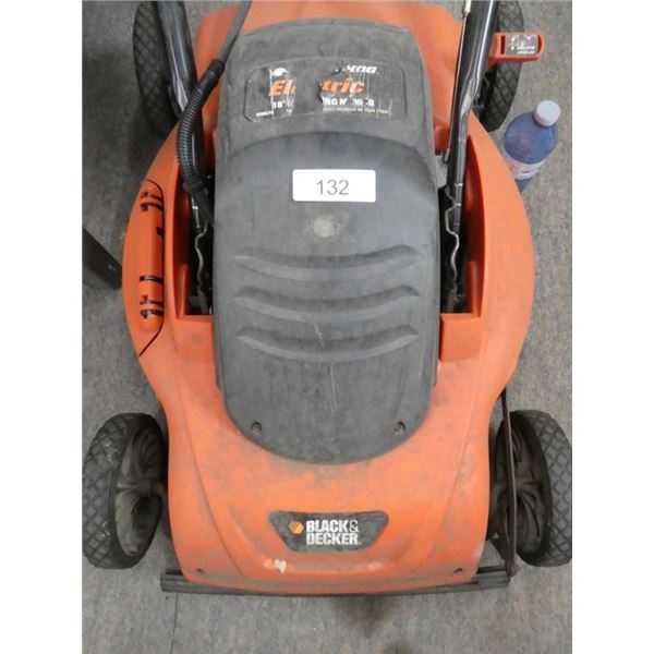 Black & Decker lawnmower with flip handle