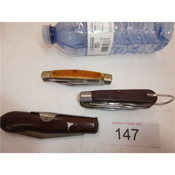 3 folding Knives