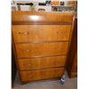 Image 2 : 4 drawer dresser