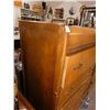 Image 4 : 4 drawer dresser