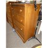 Image 3 : 4 drawer dresser