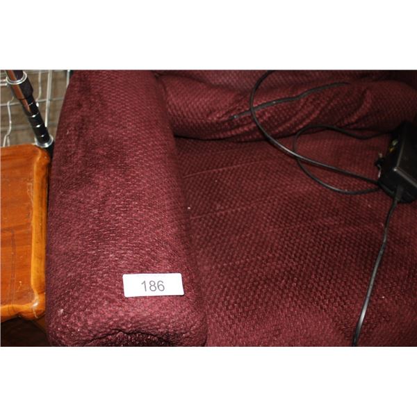 Electric lift recliner