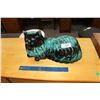 Image 1 : green  cat decor
