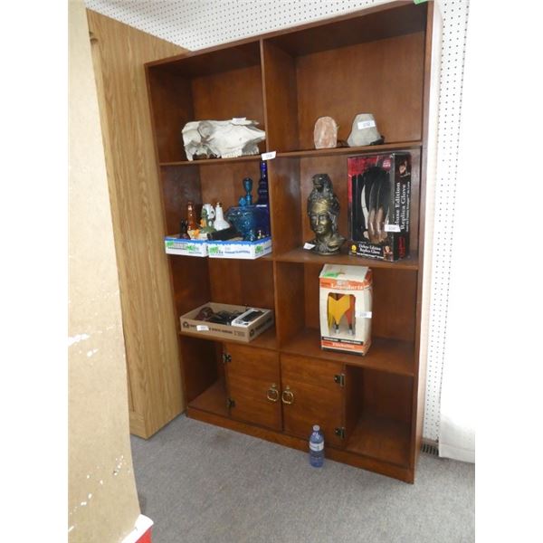 display cabinet