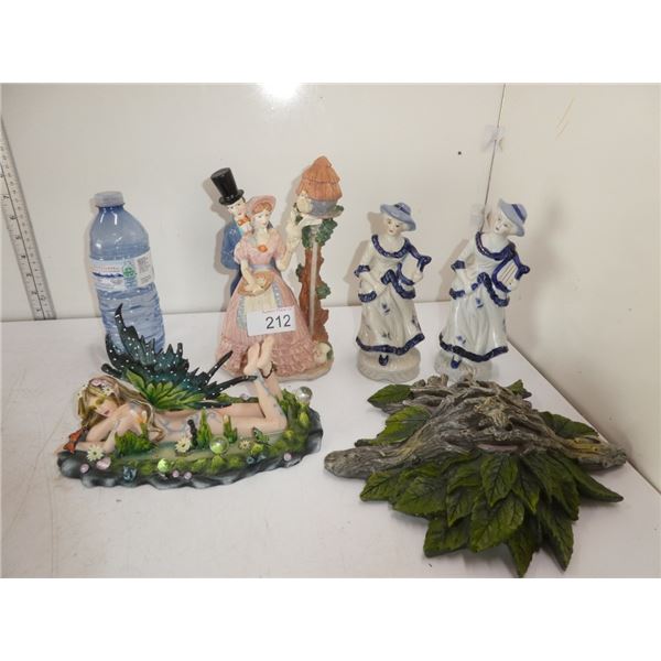 assorted knick knacks