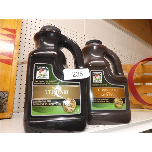 3.7 L of Teriyaki and Honey Garlic Sauce