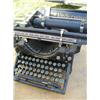 Image 1 : Underwood typewriter