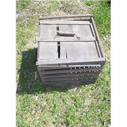 Wood egg crate