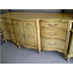 Broyhill dresser