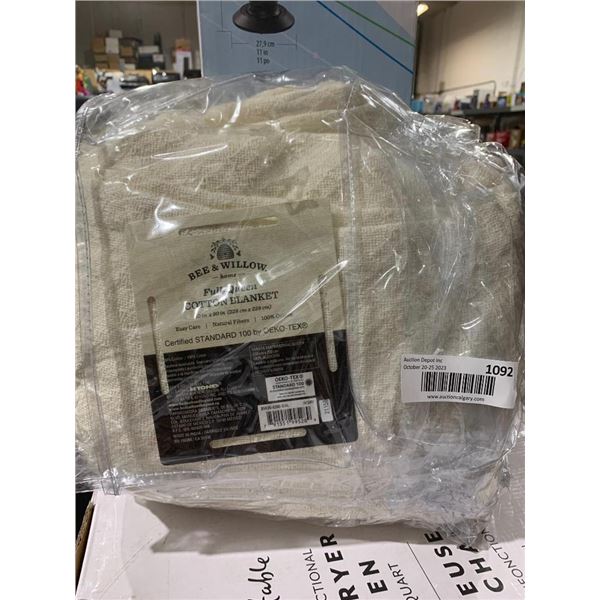 Bee & Willow Full / Queen Cotton Blanket 90"x90"