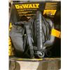 Image 3 : DeWalt Stainless Steel Wet / Dry Vacuum 38L