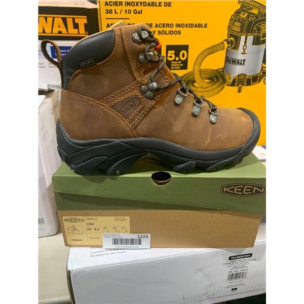 Keen Women's Pyrenees Waterproof Hiking Boots Syrup Size 8.5