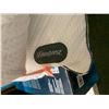 Image 2 : Lot of 2 Beautyrest Pillows