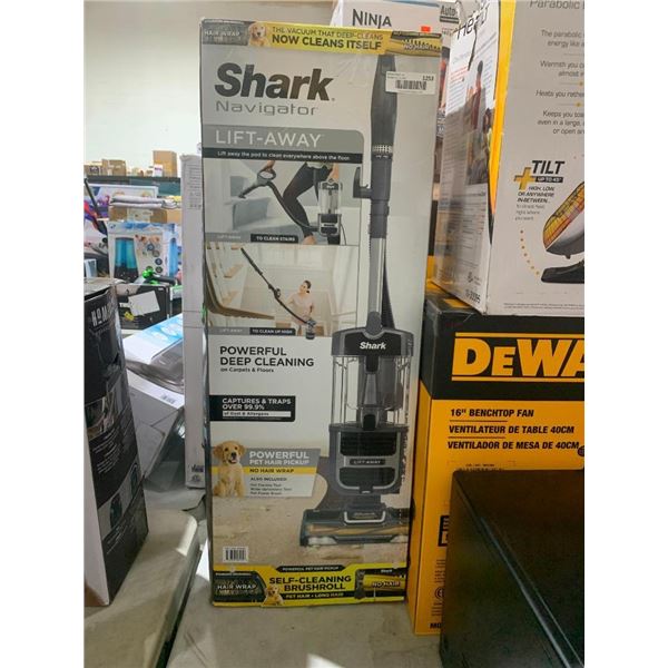 Shark navigator Lift Away Corded Vacuum