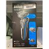 Image 1 : Braun Series 5 Electric Shaver
