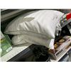 Image 4 : Lot of 2 Weatherproof Down Alternative Filled Pillows - Standard Queen Size