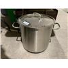 Image 1 : Dual Rounded Handle Heavy Duty Stainless Steel Stock Pot with Lid