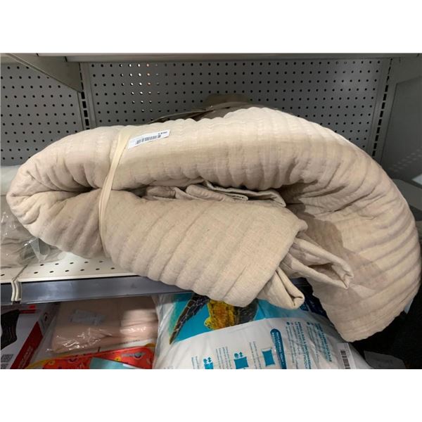 Nestwell Stripe Texture King Size Quilt Set