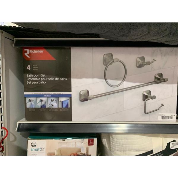 Richelieu 4 pc Bathroom Set