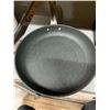 Image 3 : Lot of 3 multi size frying pans