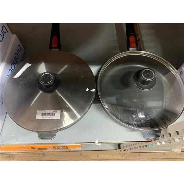 Lot of 2 frying pans with lids and detachable handles