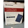 Image 2 : Brookstone heated throw