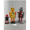 Image 1 : 3 Tin Robots. Tallest Is 9" Tall