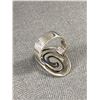 Image 2 : 950 Sterling Silver Mexico Swirl Design Ring. In Good Condition Size 7.5