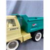 Image 2 : Vintage Structo Hydrolic Dumptruck in Very Nice Conditon, 14" Long