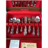 Image 2 : Vintage Oneida Silversmiths Silverplated Silverware w/ Wood Case
