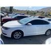 Image 2 : 2015 Chrysler 200 Limited